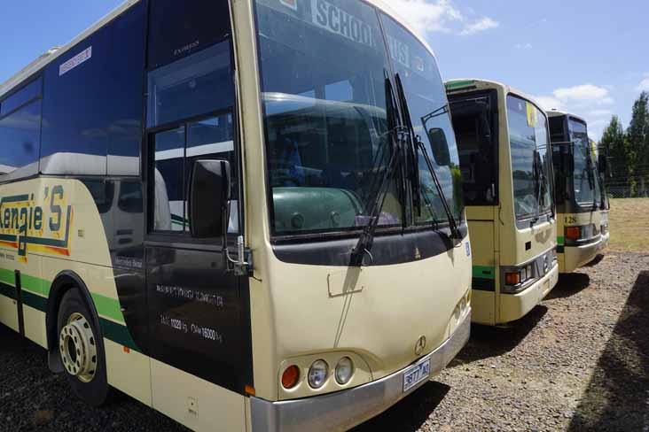 McKenzies Mercedes OH1621 Express 77